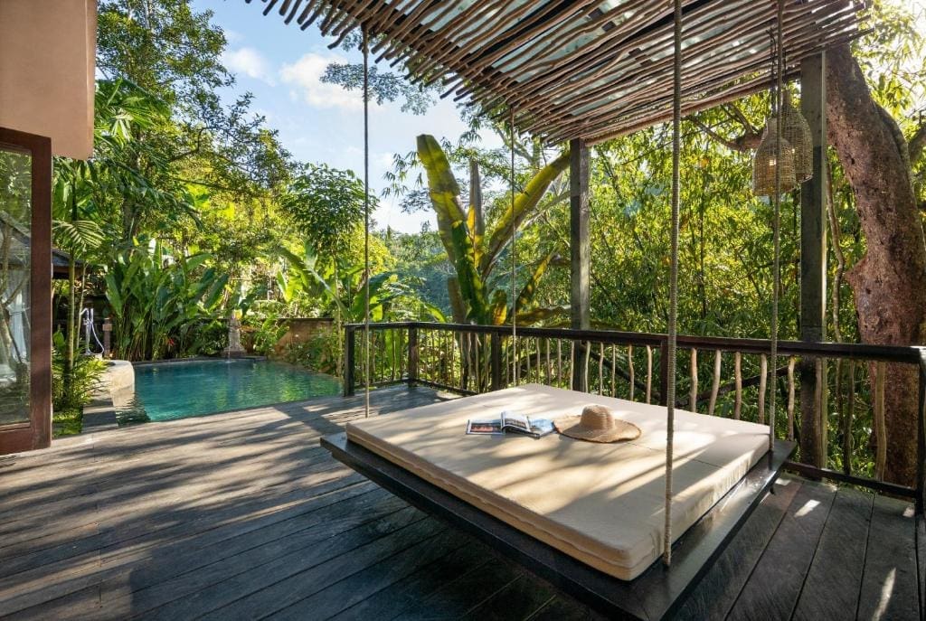 Private villa with pool in bali